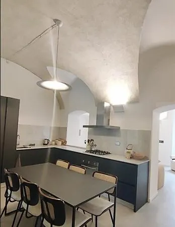 Casa Dolce 6 Person *